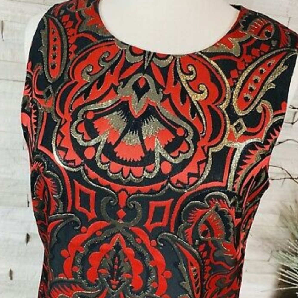 Dress - Picture 10 of 13